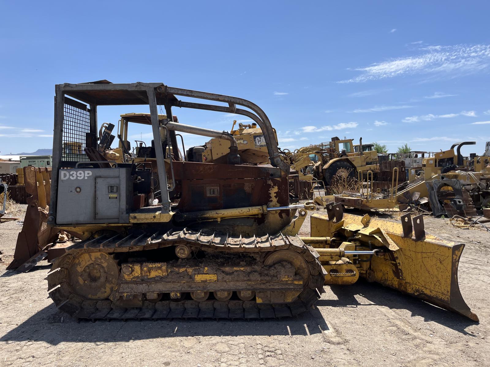 ./imagenes/INVOICE/2019/18173/KOMATSU D39P-1 (15).JPG